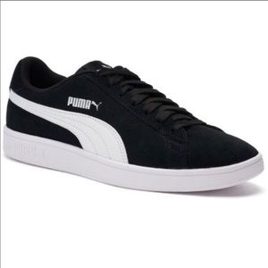 Puma Smash V2 Black Suede Leather Sneakers